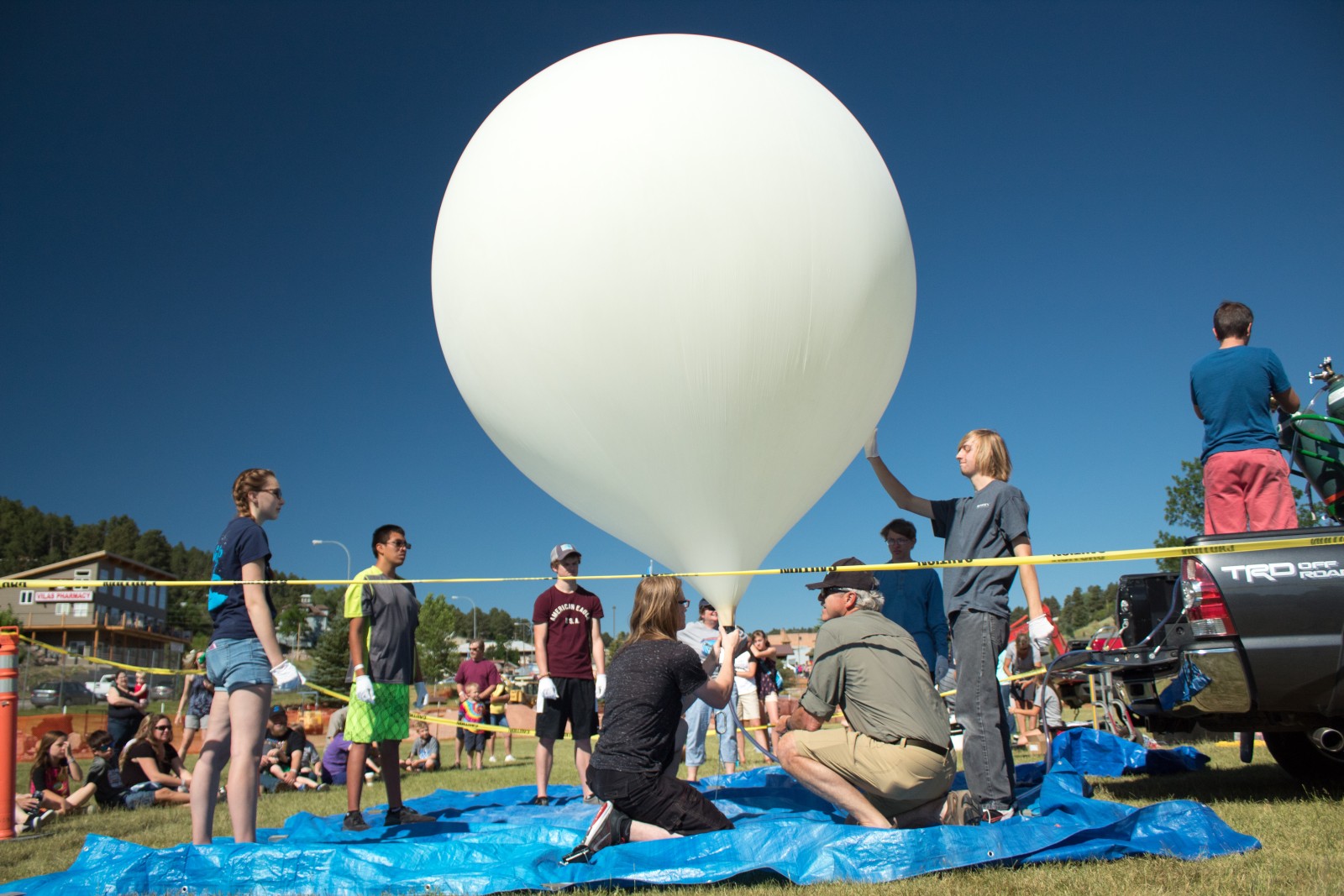Atmospheric balloon is inflated on Neutrino Day