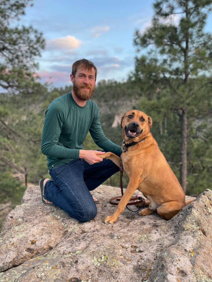 Sam Meijer with a doggo